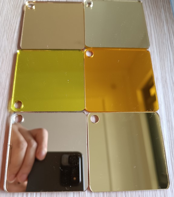 1mm golden mirror acrylic.jpg